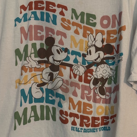 Walt Disney World Tshirt - Picture 2 of 2